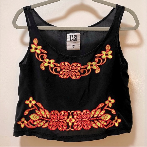 Tasi Malibu Embroidered Tank Top - Picture 1 of 7